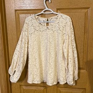 Maurice’s XXL lace top